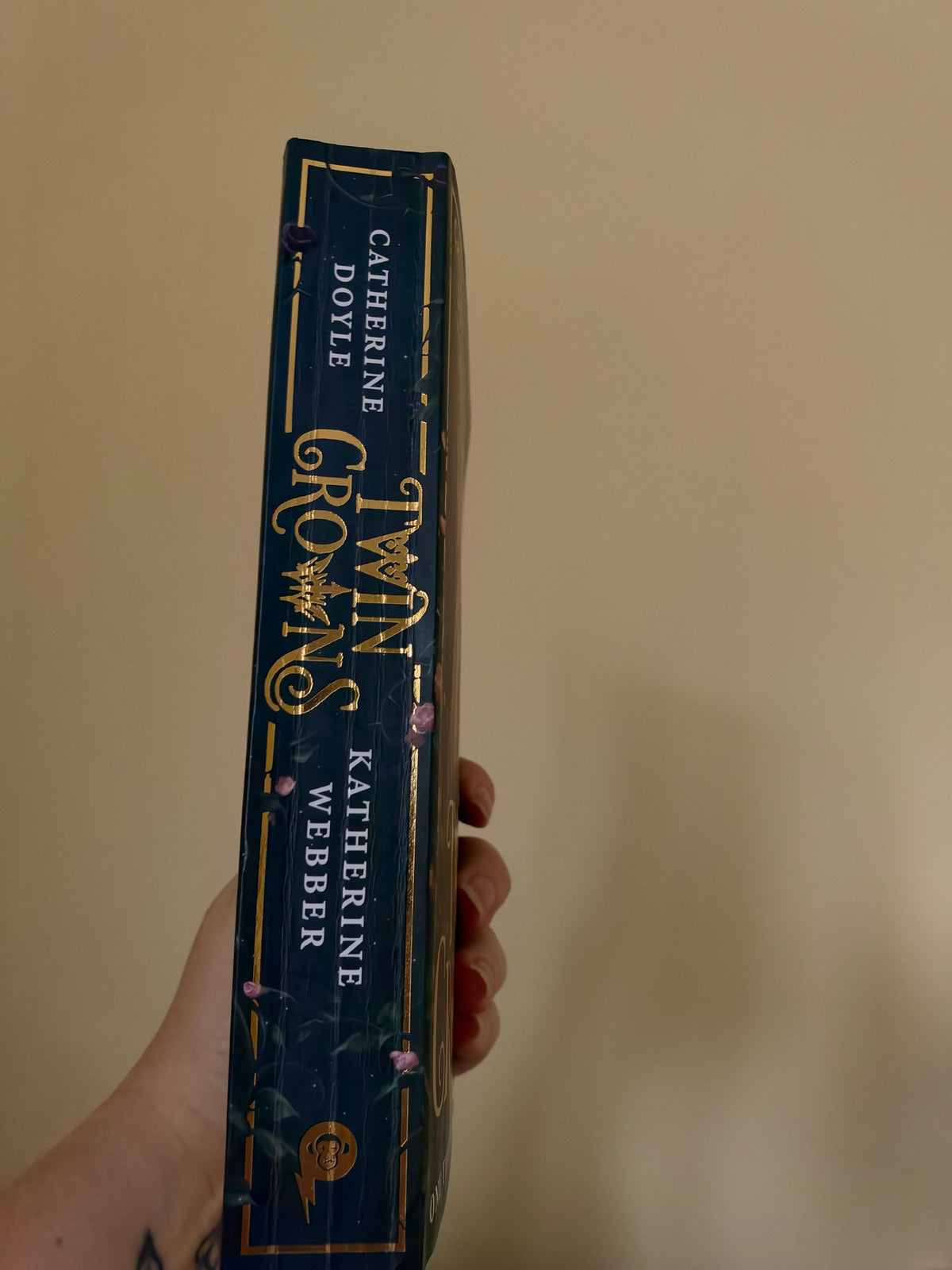 Catherine Doyle and Katherine Webber - Twin Crowns