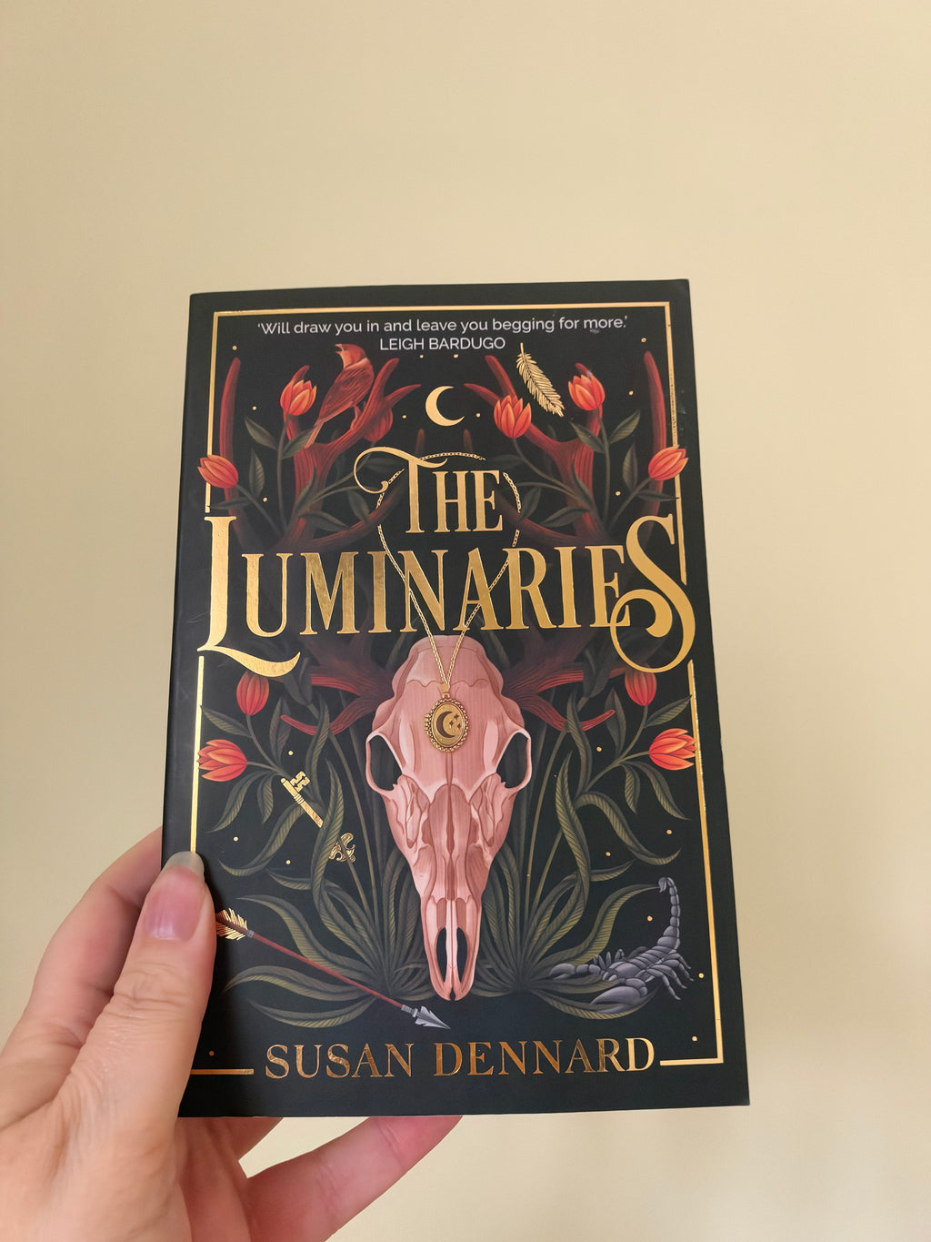Susan Dennard - The Luminaries