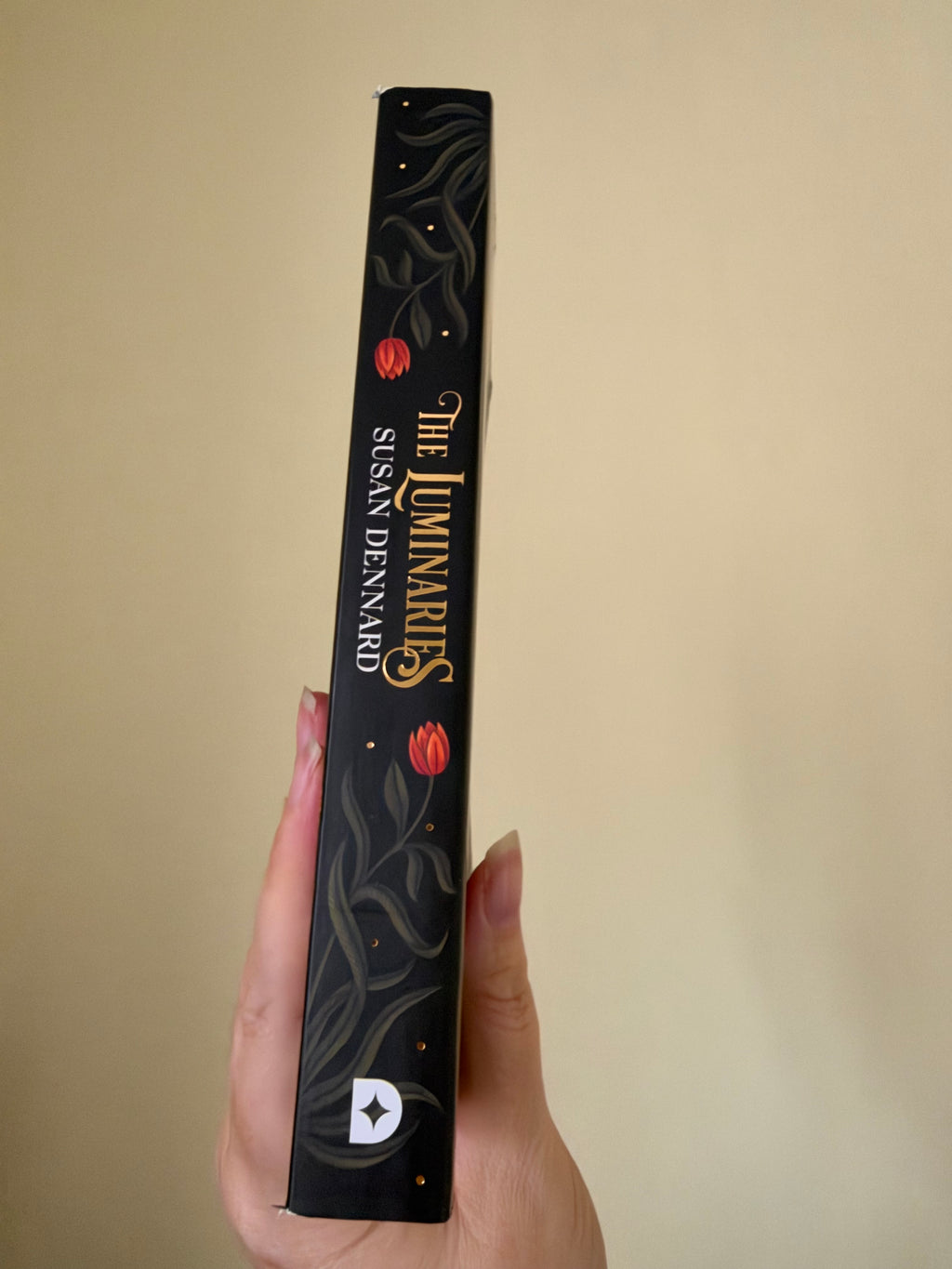 Susan Dennard - The Luminaries